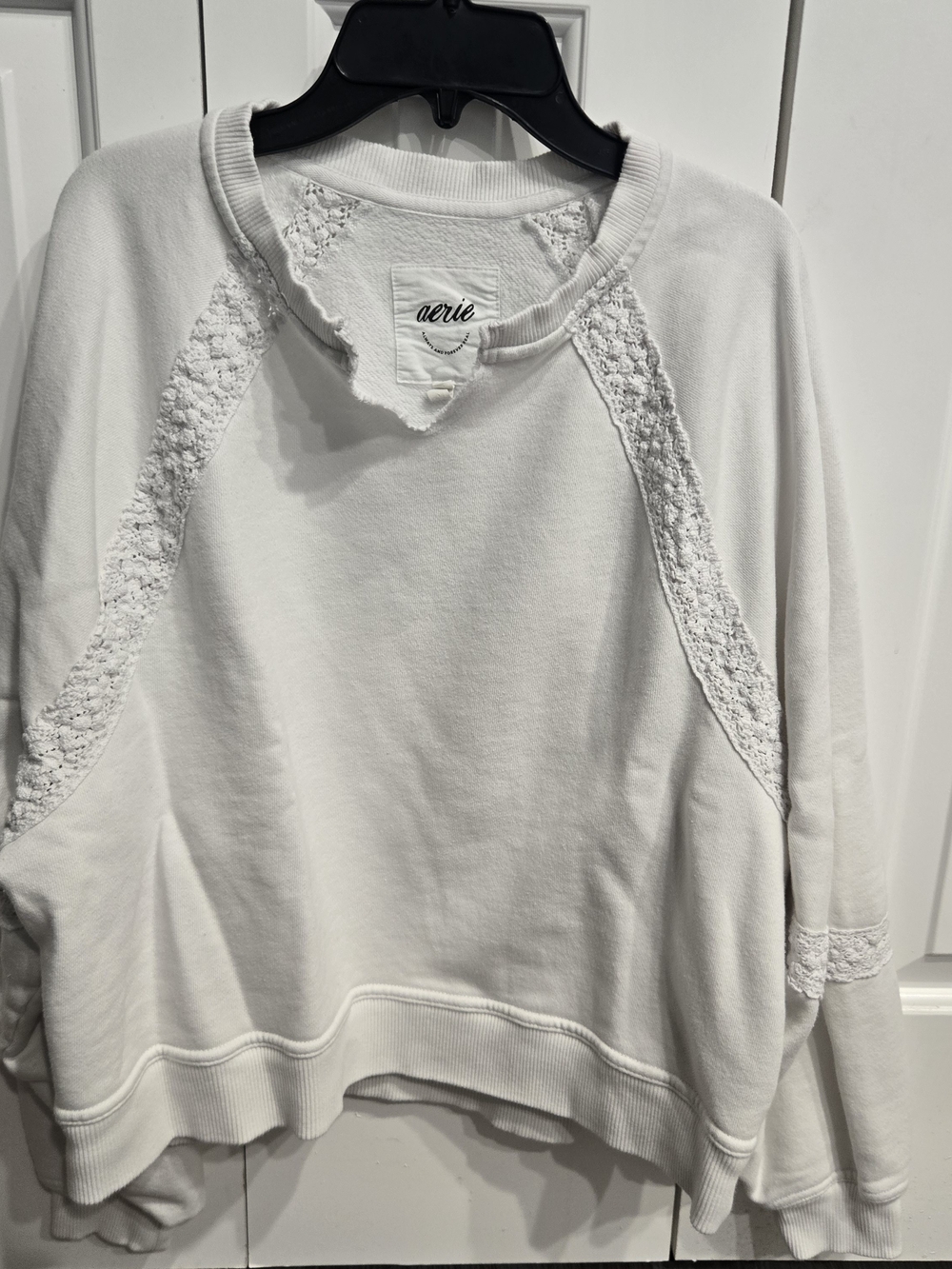 aerie White Lace-Trim Crew Pullover Sweatshirt